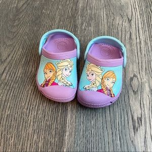 Crocs Disney Frozen Size 4/5